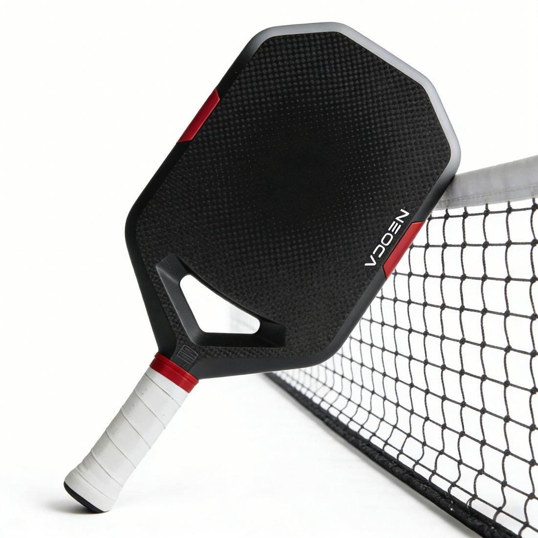Carbon Fiber vs Graphite Pickleball Paddle – Beginner’s Guide 2026